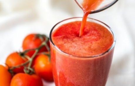 5 סיבות עוצמתיות לאכול עגבניות בניקוי רעלים קיץ-אדום | מזל כהן